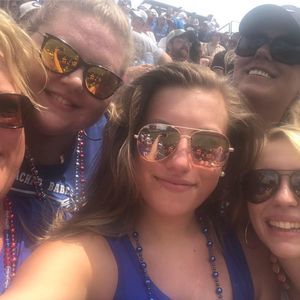 Meet your Posher, Dawn